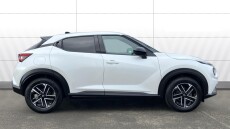 Nissan Juke 1.0 DiG-T N-Connecta 5dr Petrol Hatchback